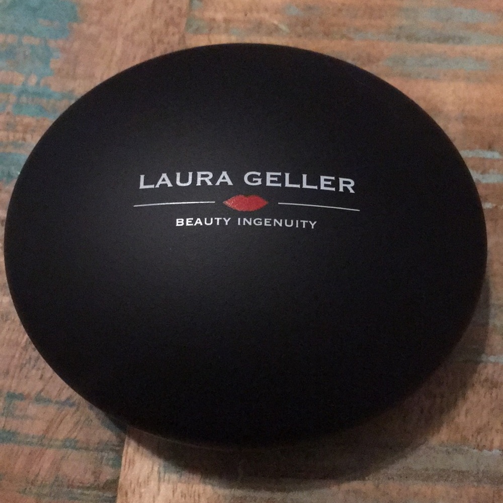 Laura Geller Baked Elements Foundation